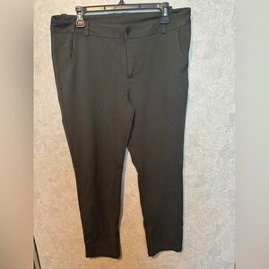 Duluth Trading Co Women's Dark Green Pants